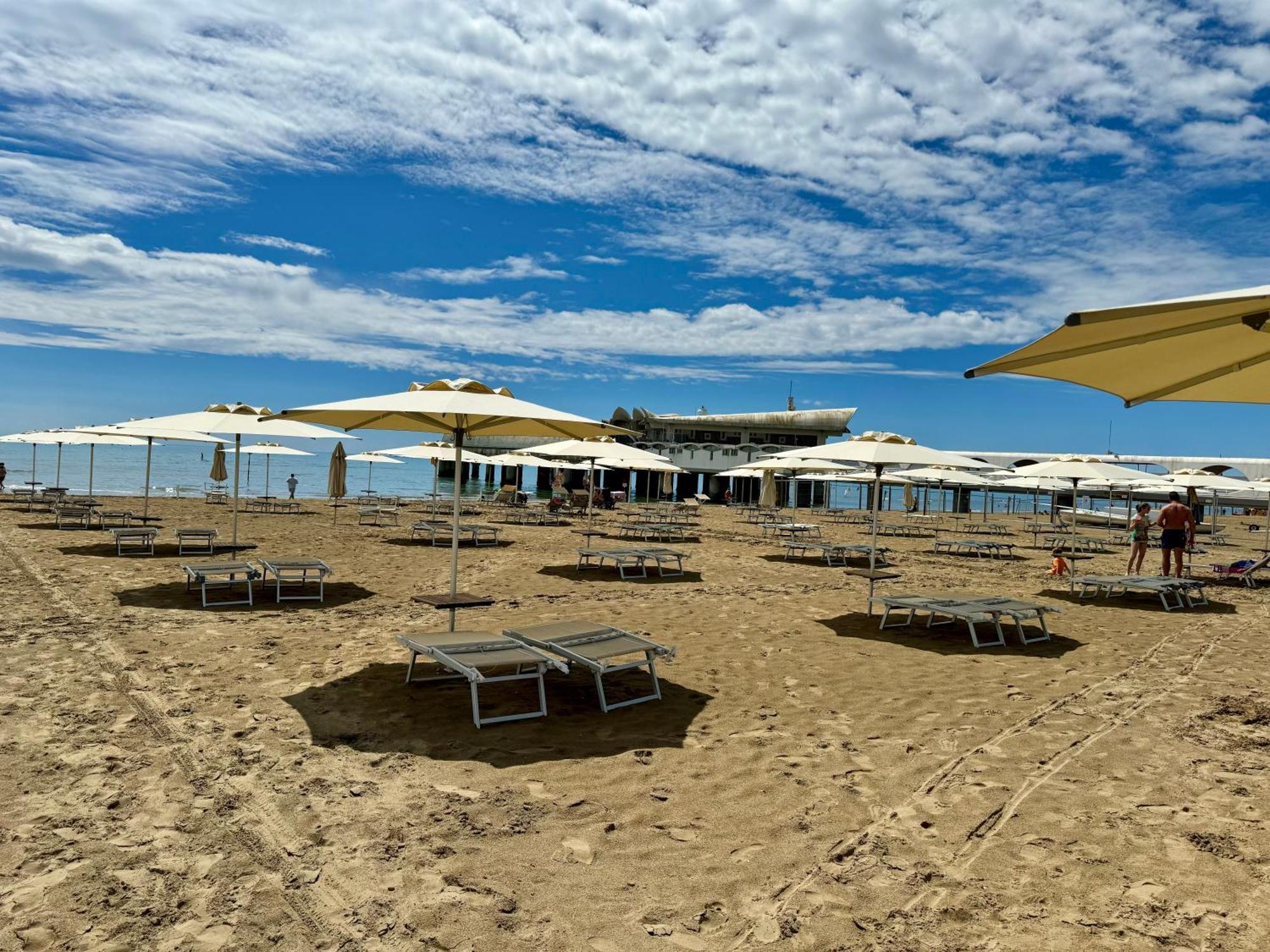 Appart 24 City Center Parking And Sea Design District Lignano Sabbiadoro Luaran gambar